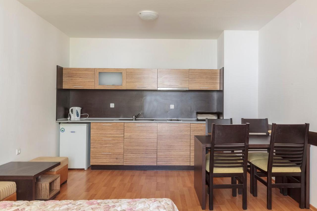 Guest Apartments Co Morenia Sunny Beach Exterior photo