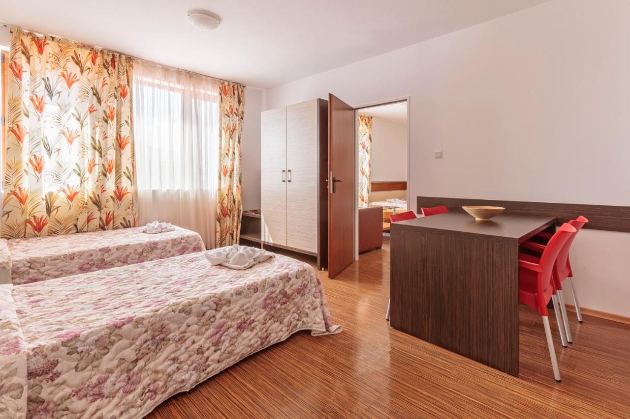 Guest Apartments Co Morenia Sunny Beach Exterior photo